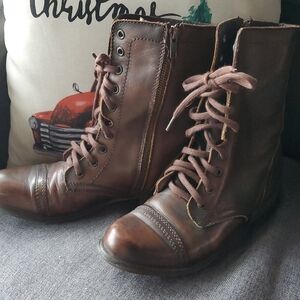 Steve Madden Brown Ankle Boots